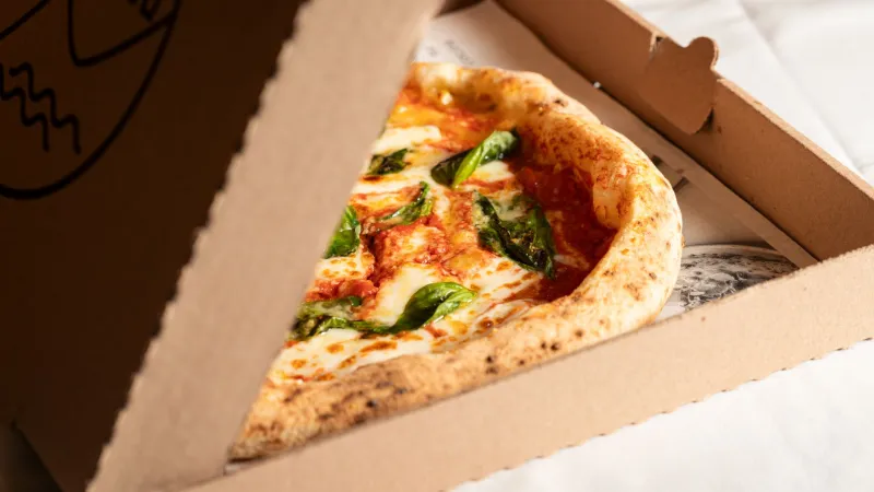 Late-Night Slice vs. Dinner Pizza: Your Body Is Literally Tasting Them Differently